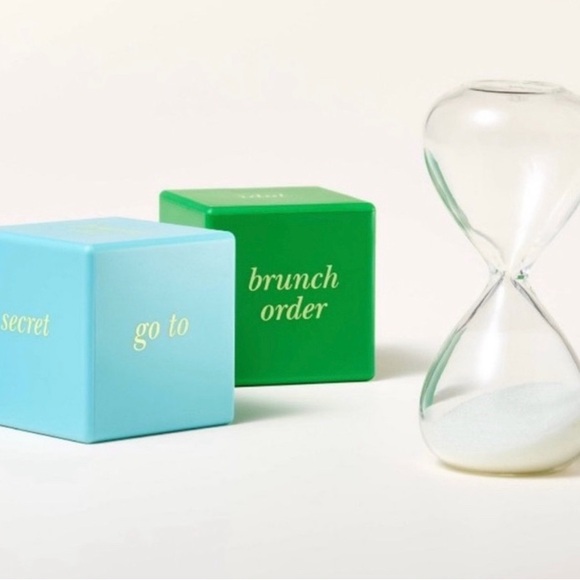 kate spade Green & Blue Dice Set w/ hourglass ⌛️ NIB - Picture 1 of 3